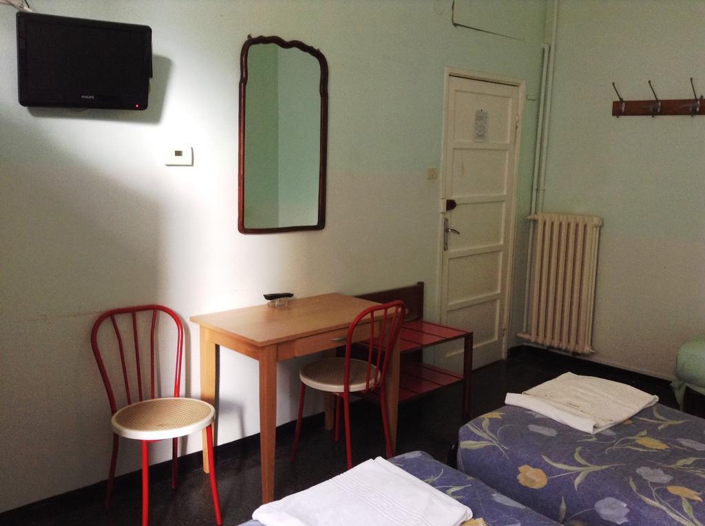 Hotel Bernheof Genova Rom bilde