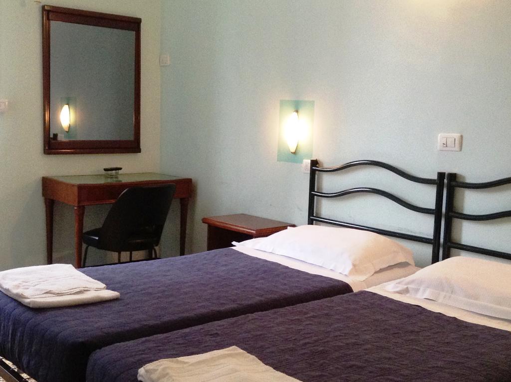 Hotel Bernheof Genova Rom bilde